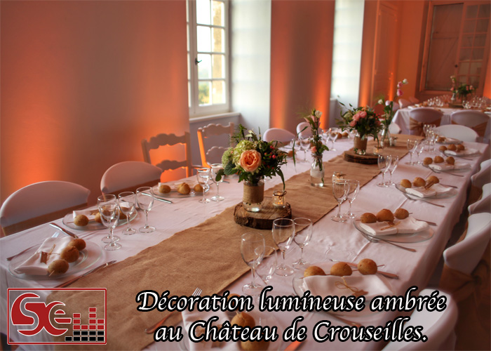 table d honneur decoration florale mise en valeur decoration lumineuse ambre ambree orange dj djette sud evenements sonorisation animation mariage pau bearn