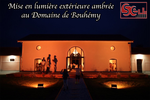domaine de bouhemy solferino sud landes aquitaine facade mise en lumiere ambre ambree orange couleur chaleureuse decoration lumineuse salle de diner domaine de reception lieu de mariage 64 40 sud ouest bayonne pau dj djette pays basque sud evenements sonorisation animateur animation
