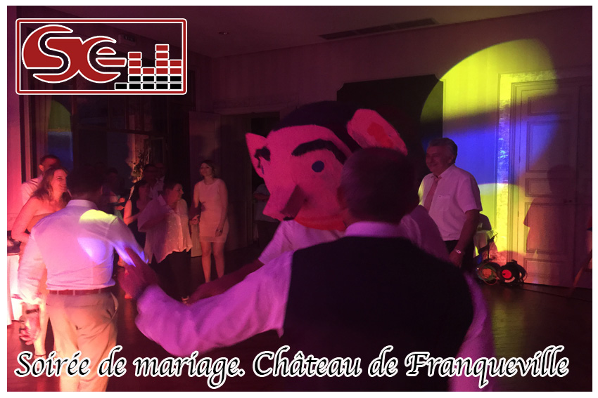 mariage. chateau franqueville